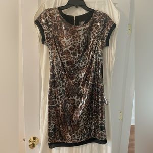 Vince Camuto Black Dress - Fancy short black & Leopard prints